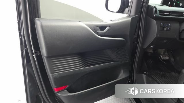 Hyundai Staria id 4656936 из Кореи 17