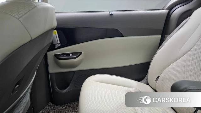 Kia Carnival 4th generation id 4196105 из Кореи 17