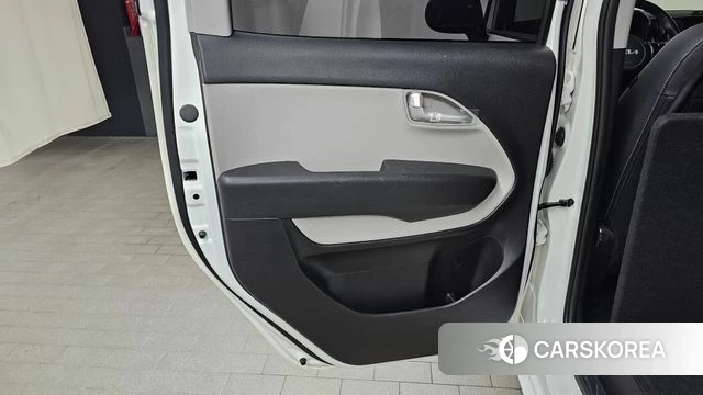 Kia The New Kia Ray EV id 4879548 из Кореи 17