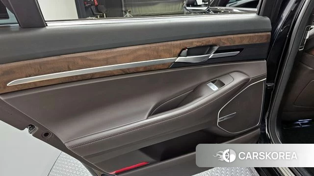 Genesis G90 id 4293702 из Кореи 17