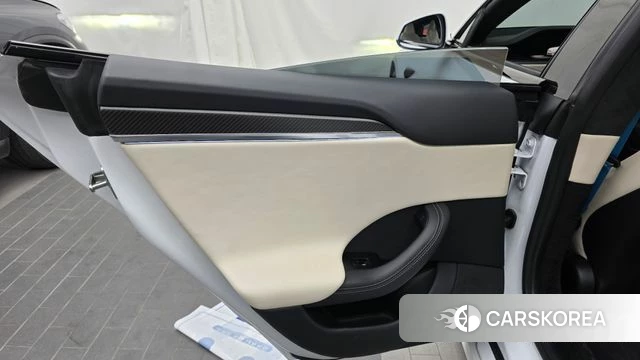 Tesla Model S id 4768125 из Кореи 17