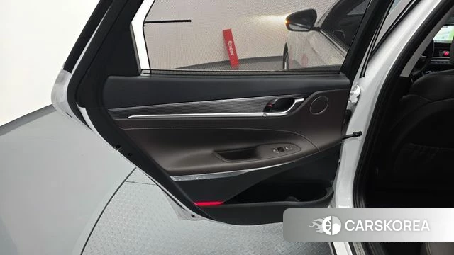 Hyundai Grandeur IG id 4403414 из Кореи 17
