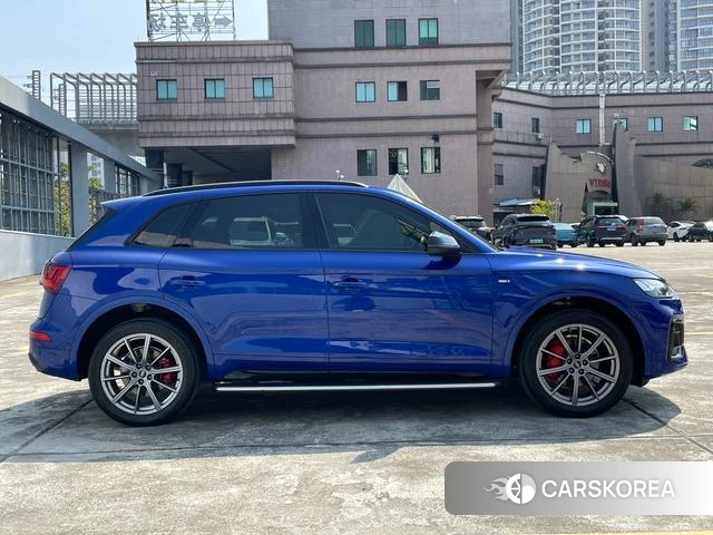 Audi Q5L id 4264095 из Китая 17