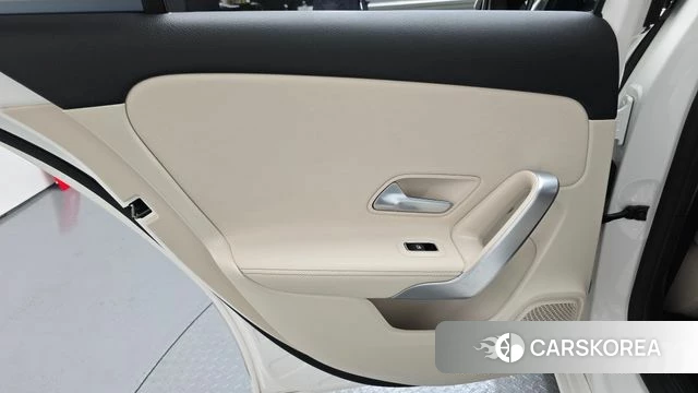 Mercedes-Benz A-Class W177 id 4468667 из Кореи 17