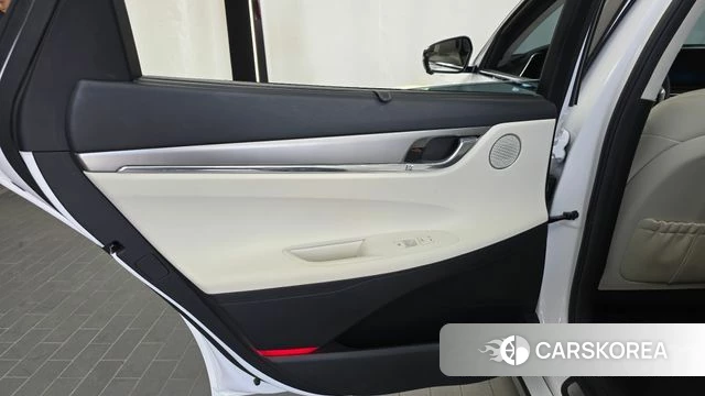 Hyundai The New Grandeur IG Hybrid id 4671007 из Кореи 17