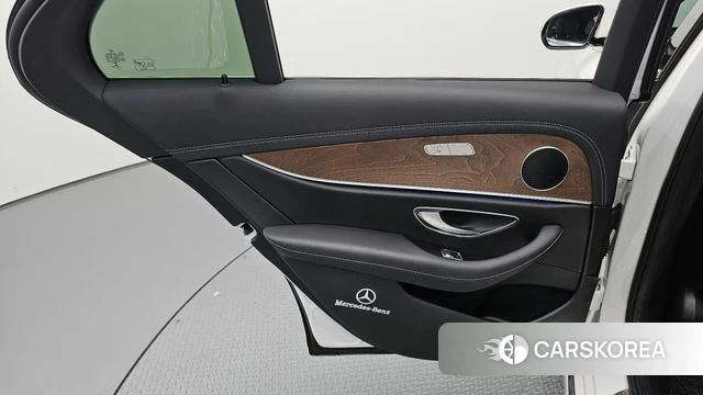 Mercedes-Benz E-Class W213 id 4848872 из Кореи 17