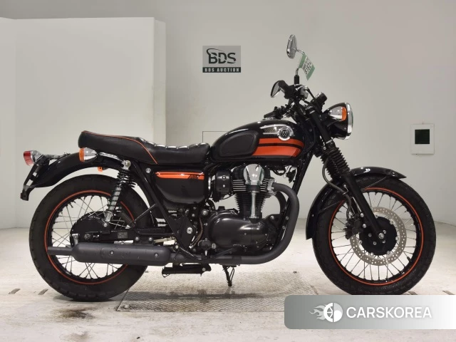 Проданный Kawasaki W800 2015 из Японии