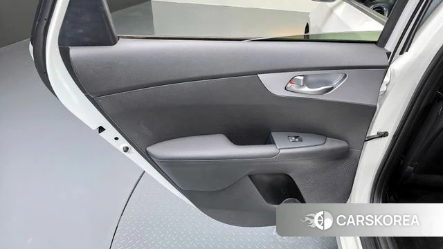 Kia The New K3 2nd generation id 4389385 из Кореи 17