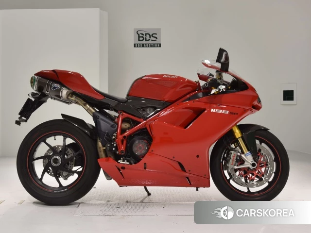 Проданный Ducati 1198 SP 2010 из Японии