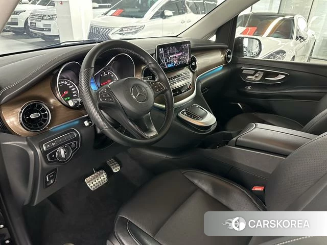 Mercedes-Benz V-class id 4272705 из Китая 17