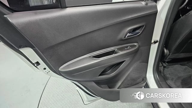 Chevrolet (GM Daewoo) The New Trax id 4356188 из Кореи 17