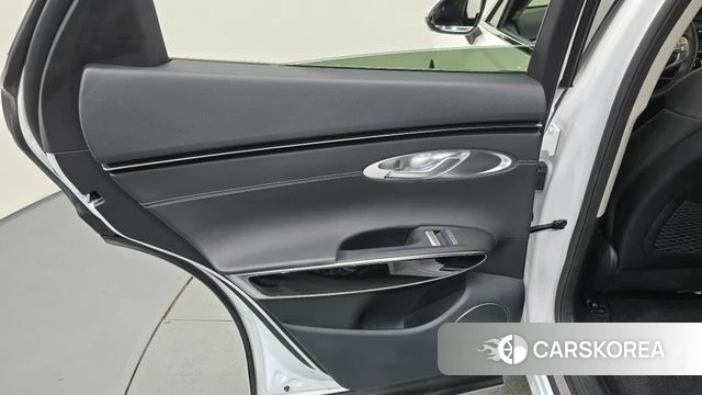 Genesis GV70 id 4632236 из Кореи 17