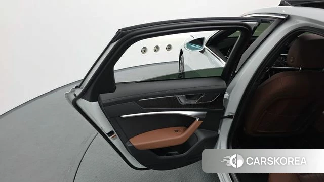 Audi A6 (C8) id 4427730 из Кореи 17