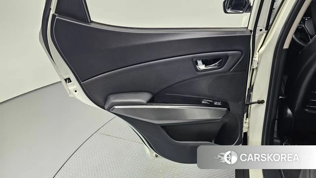 Ssangyong Tivoli Air id 4774573 из Кореи 17