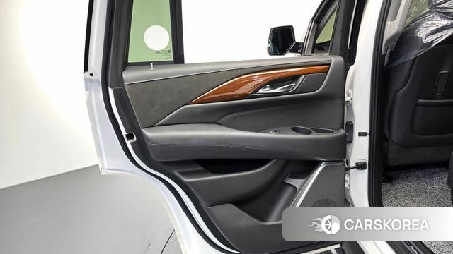 Cadillac Escalade id 4708856 из Кореи 17
