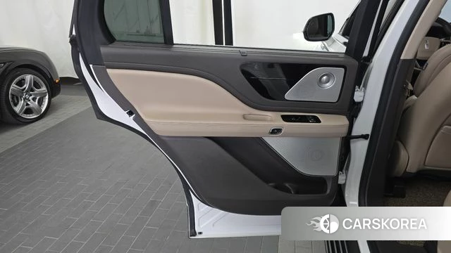 Lincoln Aviator 2nd generation id 4848737 из Кореи 17