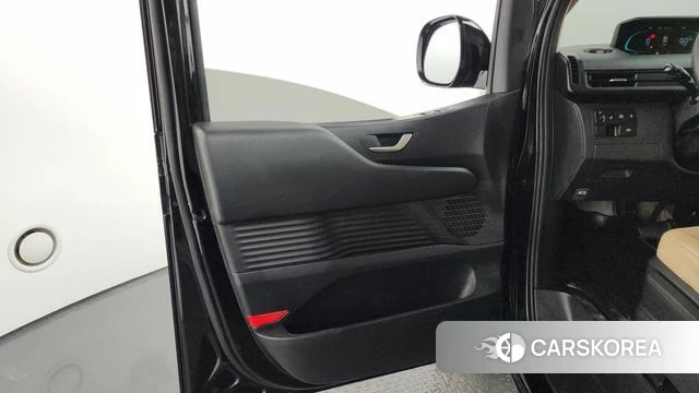 Hyundai Staria id 4548816 из Кореи 17
