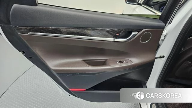 Hyundai Grandeur IG id 4435590 из Кореи 17
