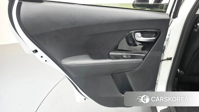 Kia The New Niro id 4250404 из Кореи 17