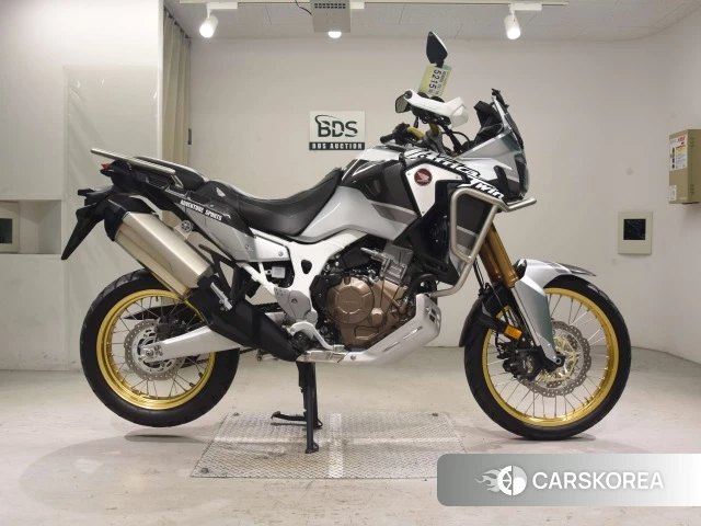 Проданный Honda CRF1000L AFRICA TWIN 2019 из Японии