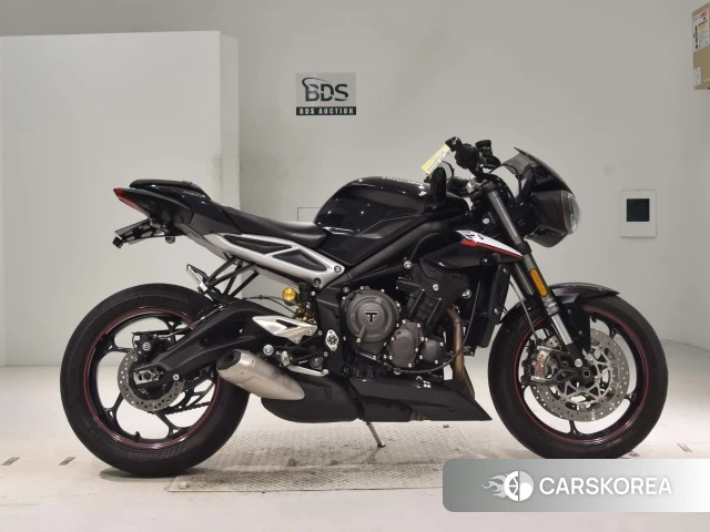 Проданный Triumph STREET TRIPLE 765 RS 2018 из Японии