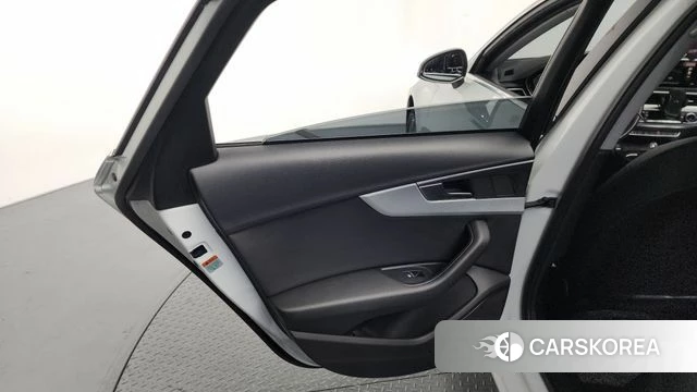 Audi A4 (B9) id 4232548 из Кореи 17