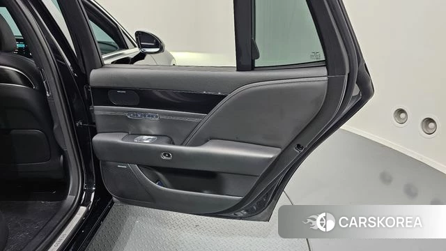 Genesis G90 (RS4) id 4414468 из Кореи 17