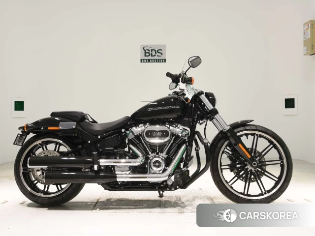 Проданный Harley-Davidson Softail Breakout FXBRS1868 2021 из Японии, фото 2