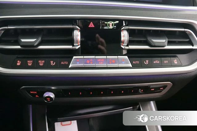 BMW X7 id 4271660 из Китая 17