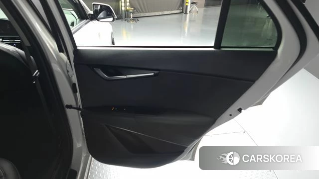 Kia Di Ol Nu Niro id 4500903 из Кореи 17