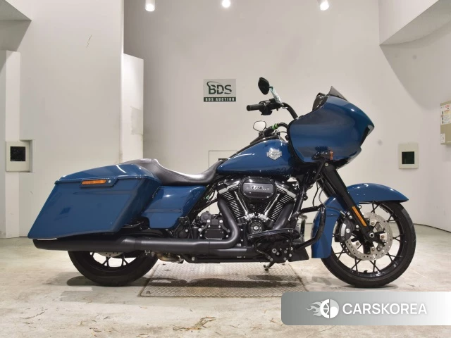 Проданный Harley-Davidson Road Glide FLTRXS1870 2021 из Японии