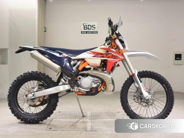Проданный KTM 250 EXC-F SIX DAYS 2023 из Японии
