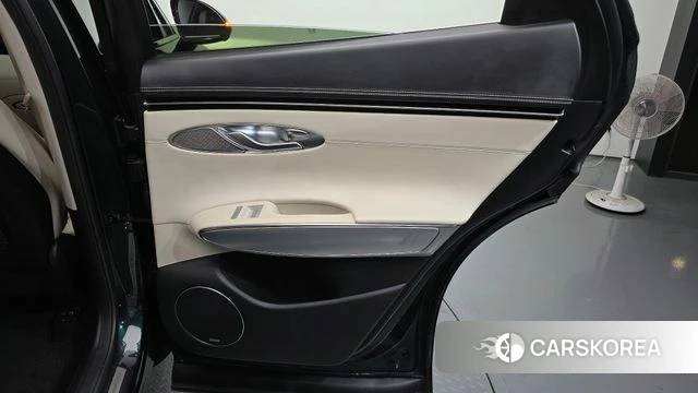 Genesis GV70 id 4470407 из Кореи 17