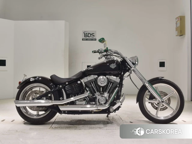 Проданный Harley-Davidson Rocker C FXCWC1580 2011 из Японии