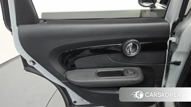 Mini Cooper Clubman id 4585424 из Кореи 17