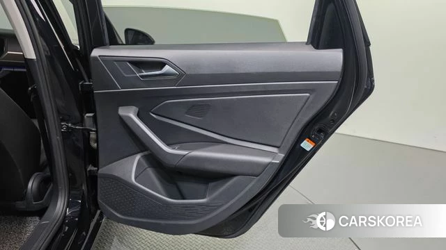 Volkswagen 7th Generation of Jetta id 4585898 из Кореи 17