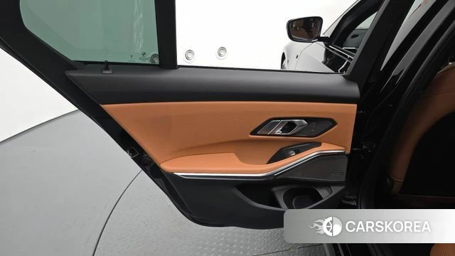 BMW 3 Series (G20) id 4527859 из Кореи 17