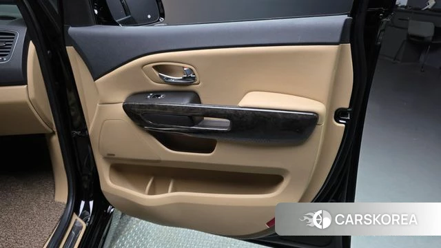 Kia The New Carnival id 4551442 из Кореи 17