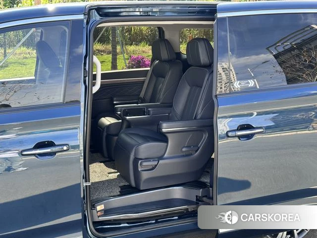 GAC Trumpchi Trumpchi M8 id 3869768 из Китая 17