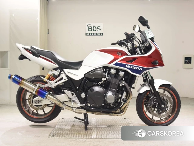 Проданный Honda CB1300SF BOLDOR 2018 из Японии