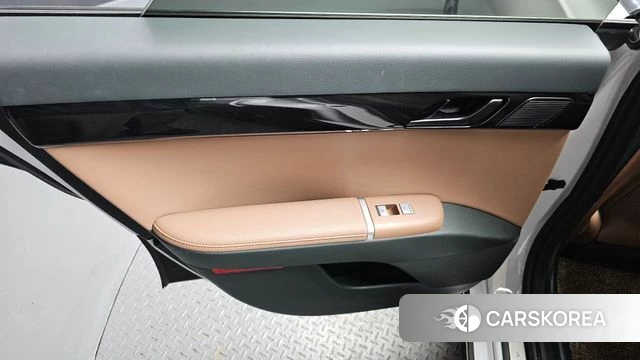 Hyundai Grandeur Hybrid (GN7) id 4640870 из Кореи 17