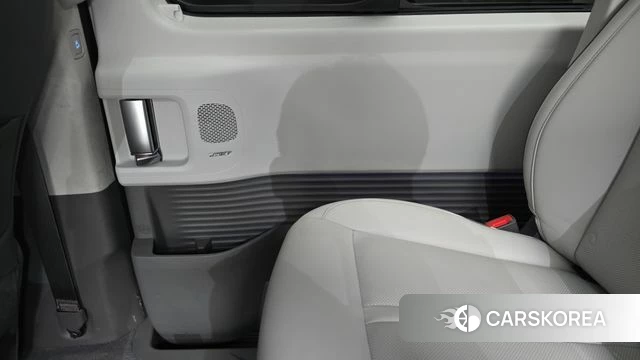 Hyundai Staria id 4185655 из Кореи 17