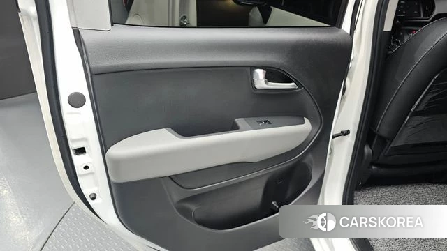 Kia The New Kia Ray id 4505994 из Кореи 17