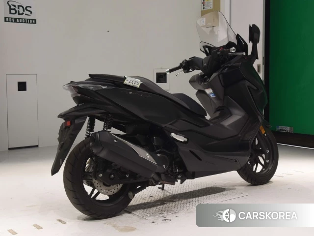 Проданный Honda FORZA 2018 из Японии, фото 2