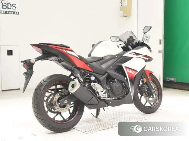 Проданный Yamaha YZF-R25 2015 из Японии