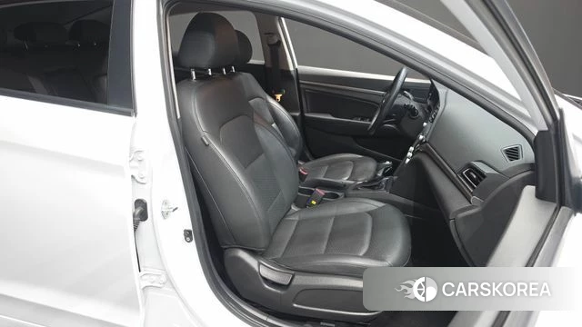 Hyundai The New Avante AD id 4295041 из Кореи 18