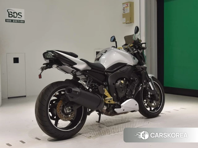 Проданный Yamaha FZ1-N 2011 из Японии, фото 2