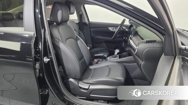 Kia The New K3 2nd generation id 4618592 из Кореи 18
