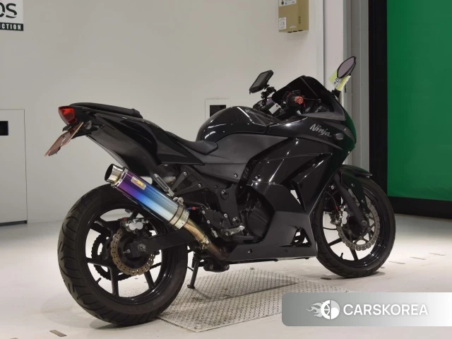 Проданный Kawasaki NINJA 250R id 4154245 из Японии, фото 2