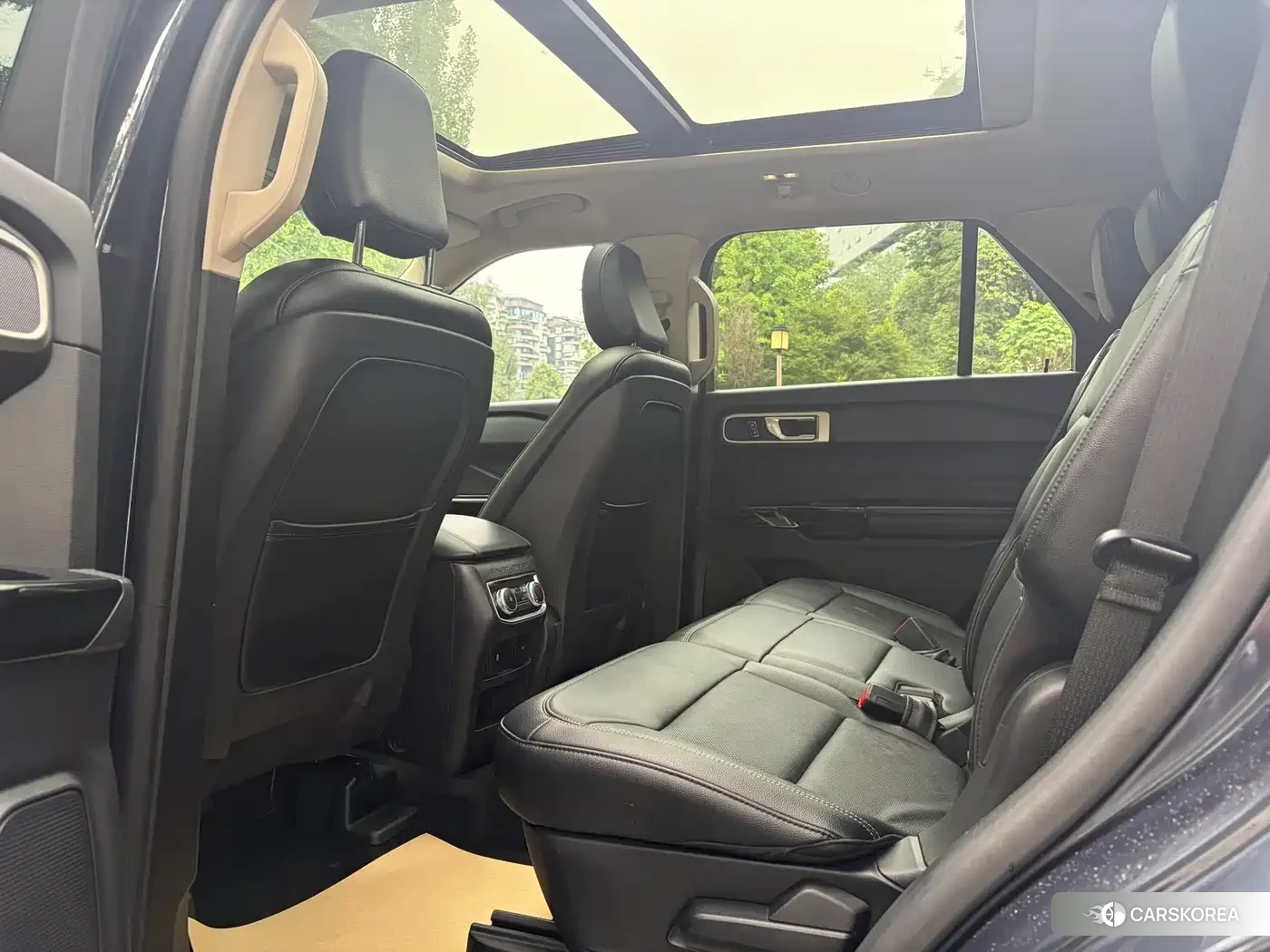 Ford Explorer id 4576676 из Китая 18